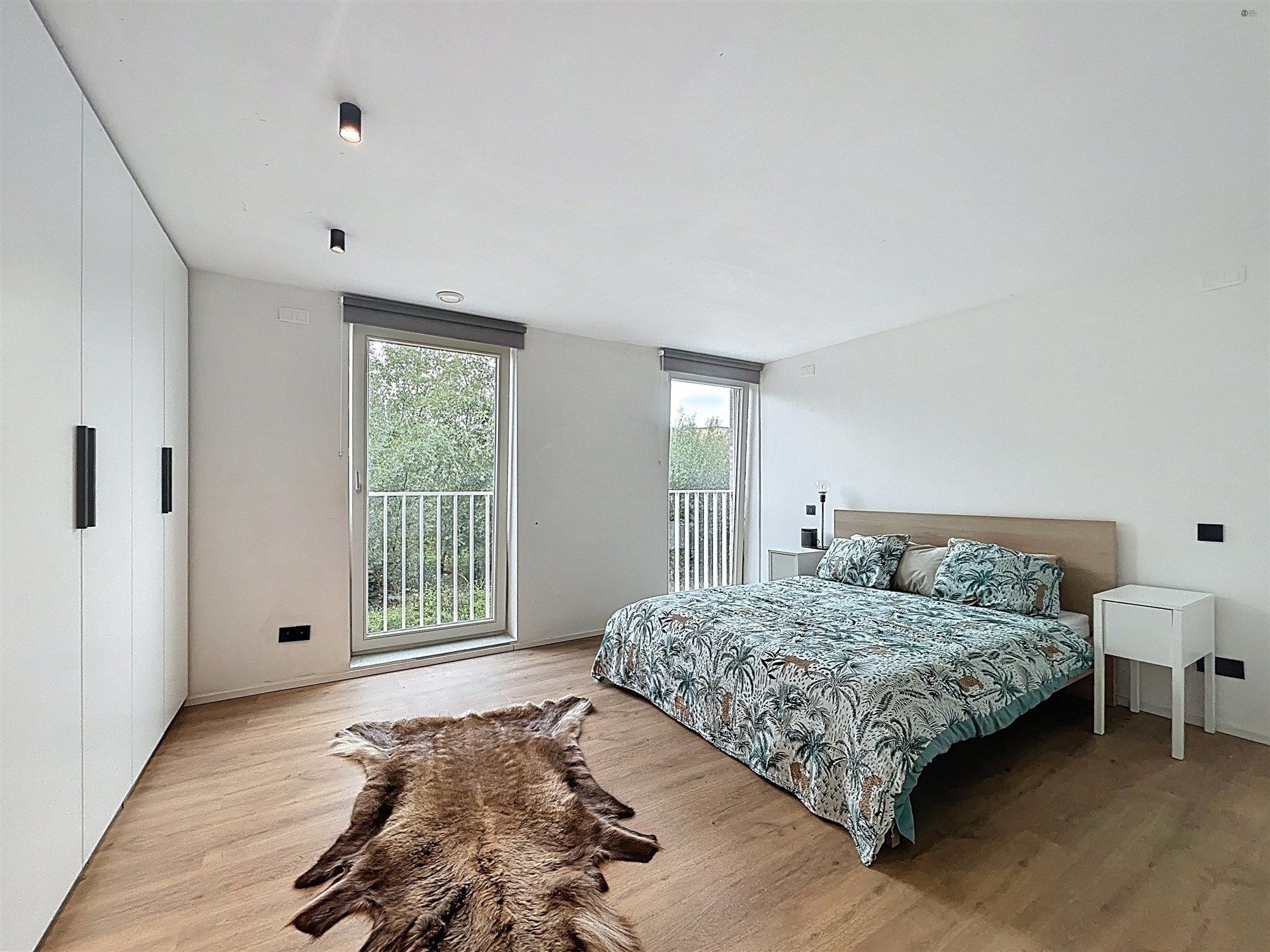 Recente woning met 4 slk en autostaanplaats op toplocatie foto 9