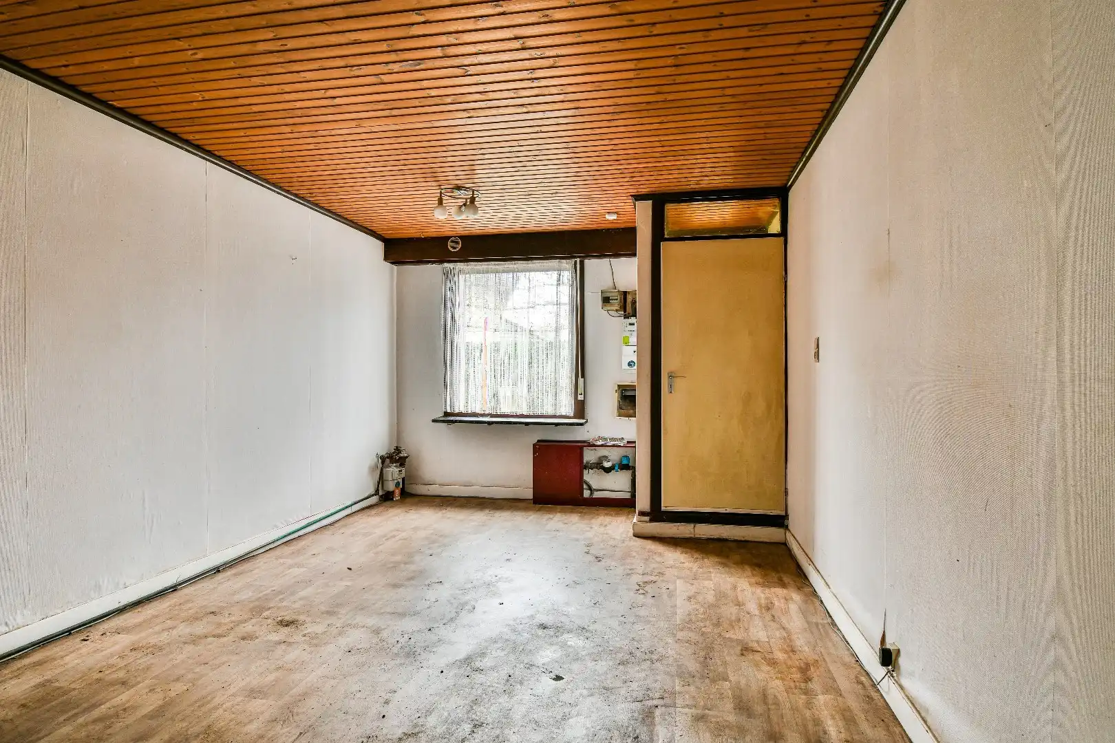 Te renoveren woning met landelijk zicht! foto 4
