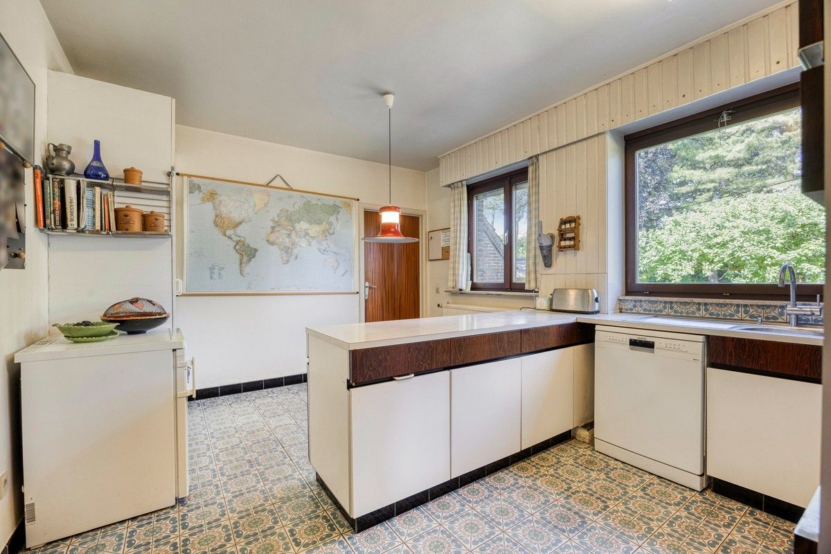 Eigentijdse villa met grote zonnige tuin in het groen van Sint-Denijs-Westrem foto 11