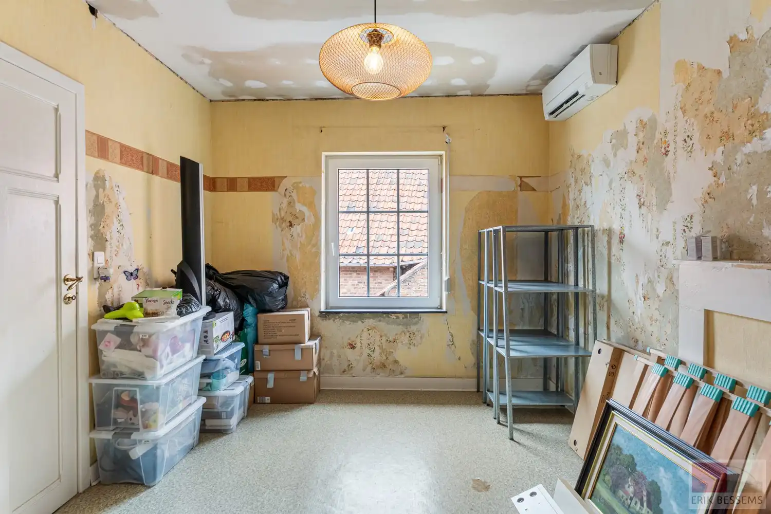 Gedeeltelijk gerenoveerde (vierkants)hoeve, met een potentieel woonoppervlakte van 547m² gelegen op een perceel van 1366m². foto 18