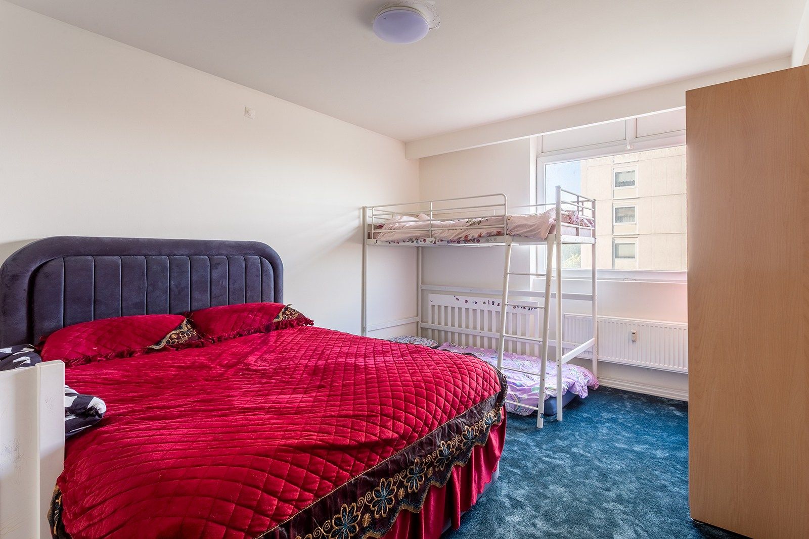 Instapklaar 3-slaapkamerappartement op de 5e verdieping met zuidgericht terras foto 17