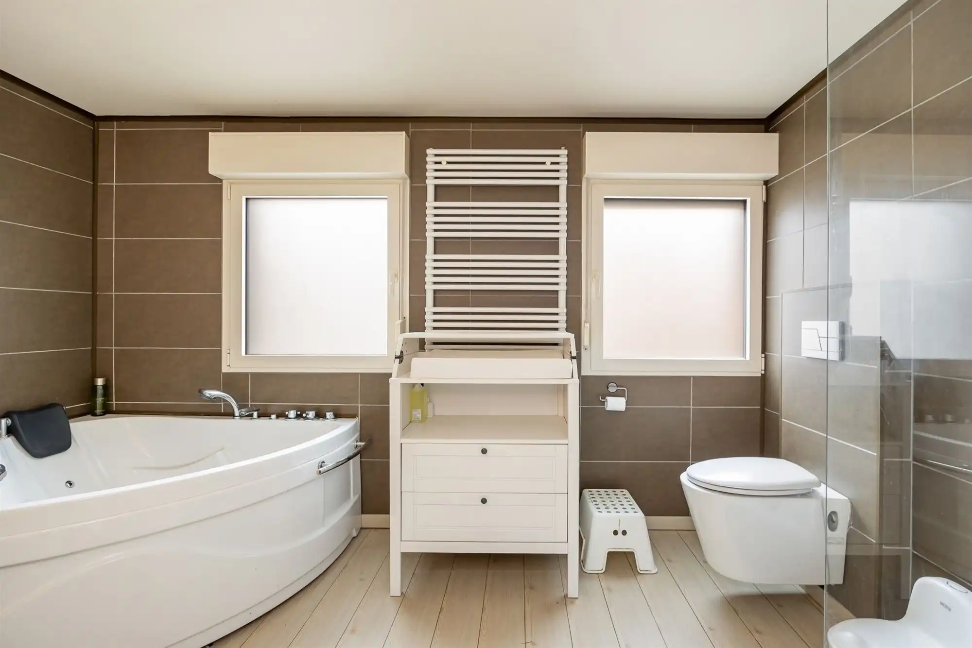 Instapklare woning met tuin en terras  foto 11