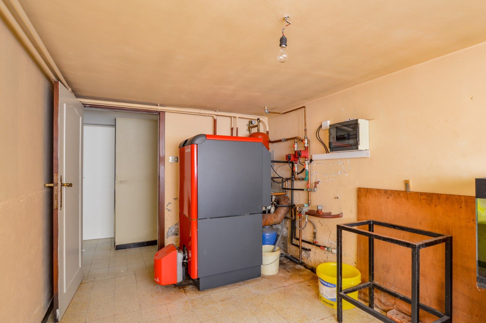 Halfopen bebouwing met 4 slaapkamers en ruime tuin in Zedelgem foto 15