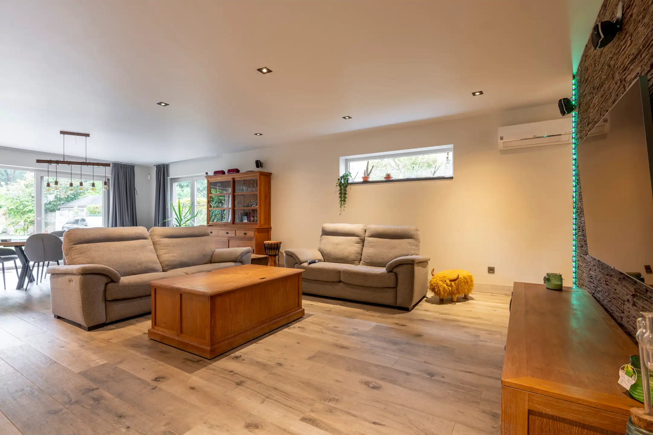 Charmante halfopen bebouwing met 3 slaapkamers foto 3
