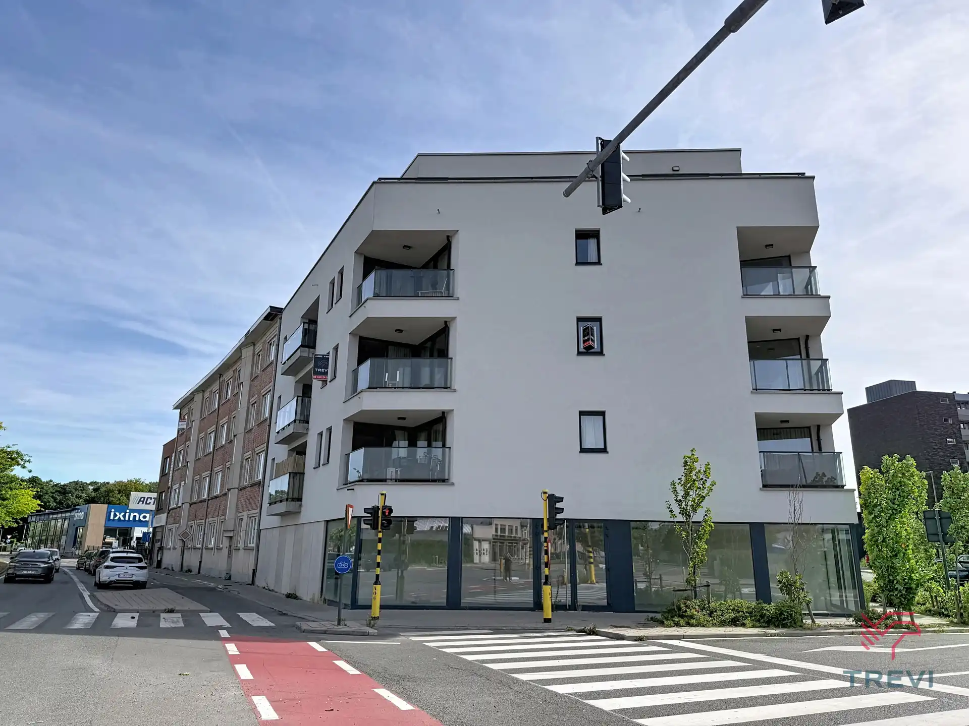 Appartement met 2 slaapkamers + parkeerplaats foto 8