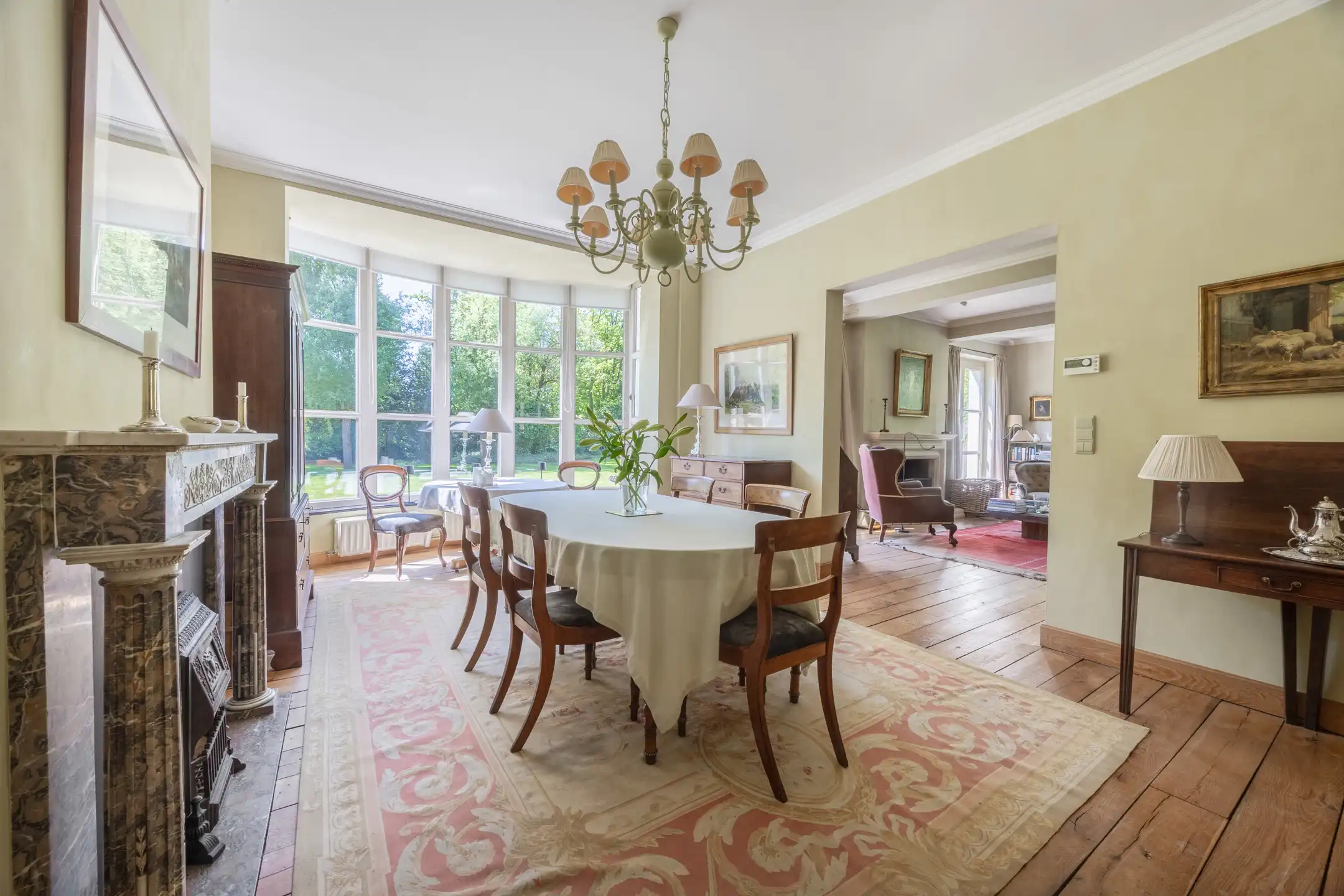 Unieke parel op royaal perceel (3.877 m²) met bouwgrond foto 9