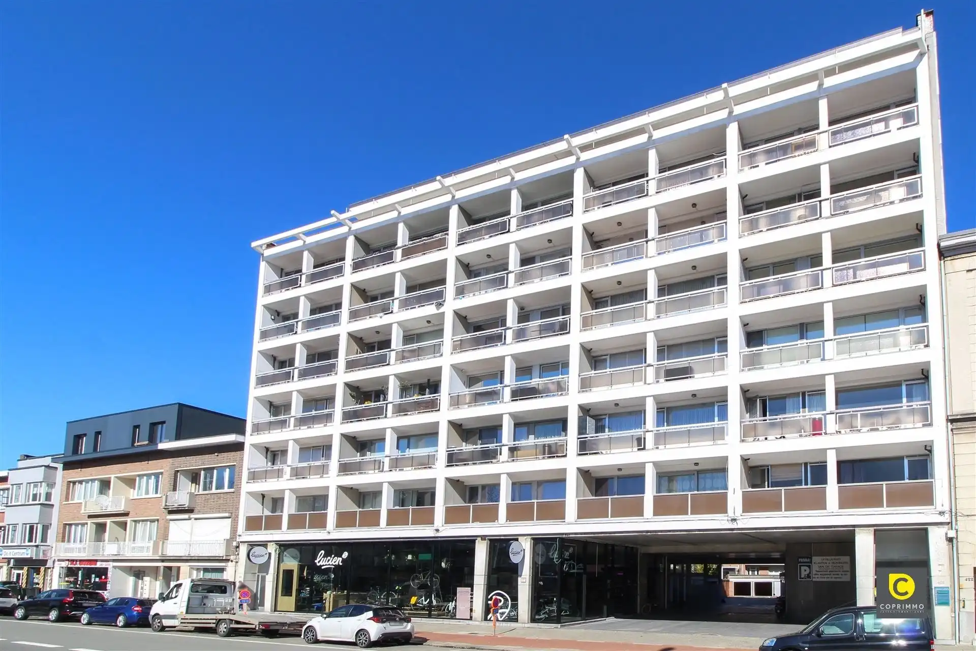 Staanplaatsen & garageboxen foto 6