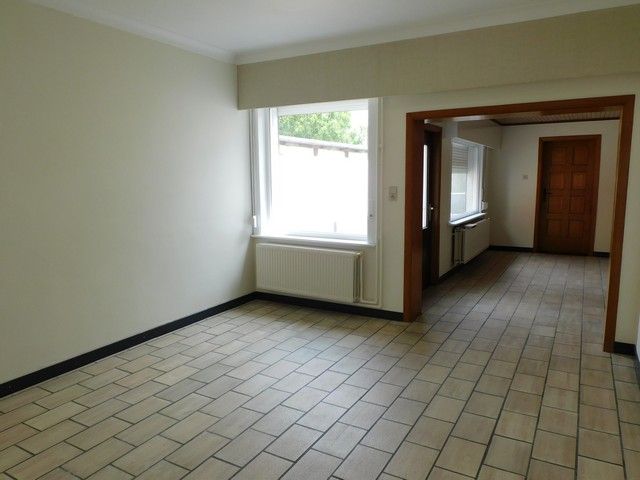 Ruime gezinswoning met 4 slaapkamers  foto 3