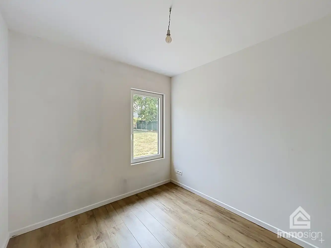 Gerenoveerde gelijkvloerse woning op ruim perceel in Peer! foto 14