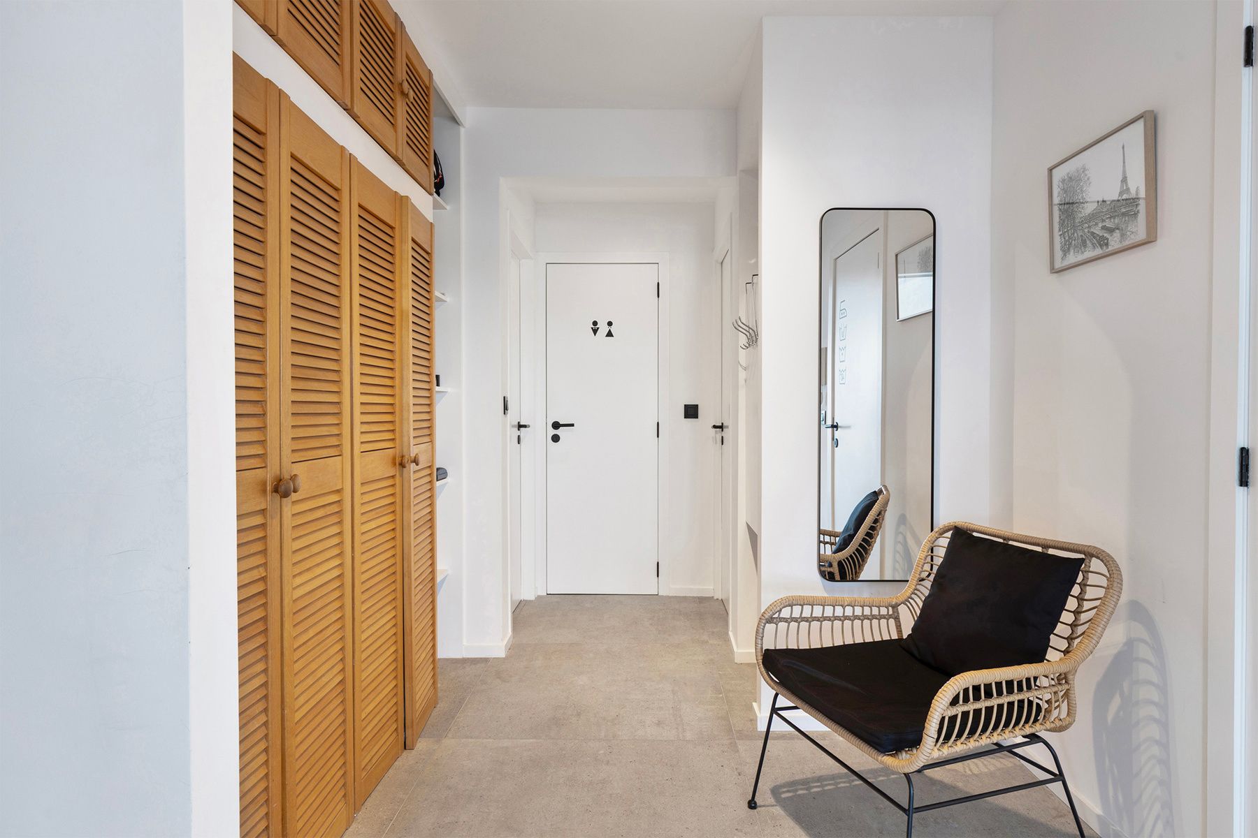 Stijlvol gerenoveerd appartement met 2 slaapkamers & kelder! foto 14