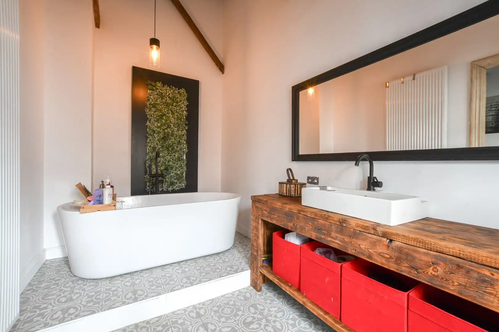 Ruim gerenoveerd herenhuis in hartje Blankenberge - vlakbij strand en zee!  foto 16