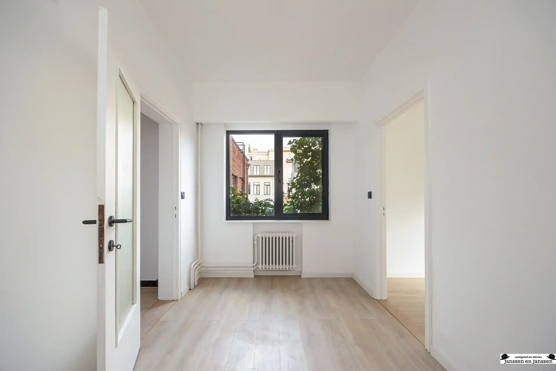 Lichtrijk appartement met 2 slaapkamers en terras foto 7