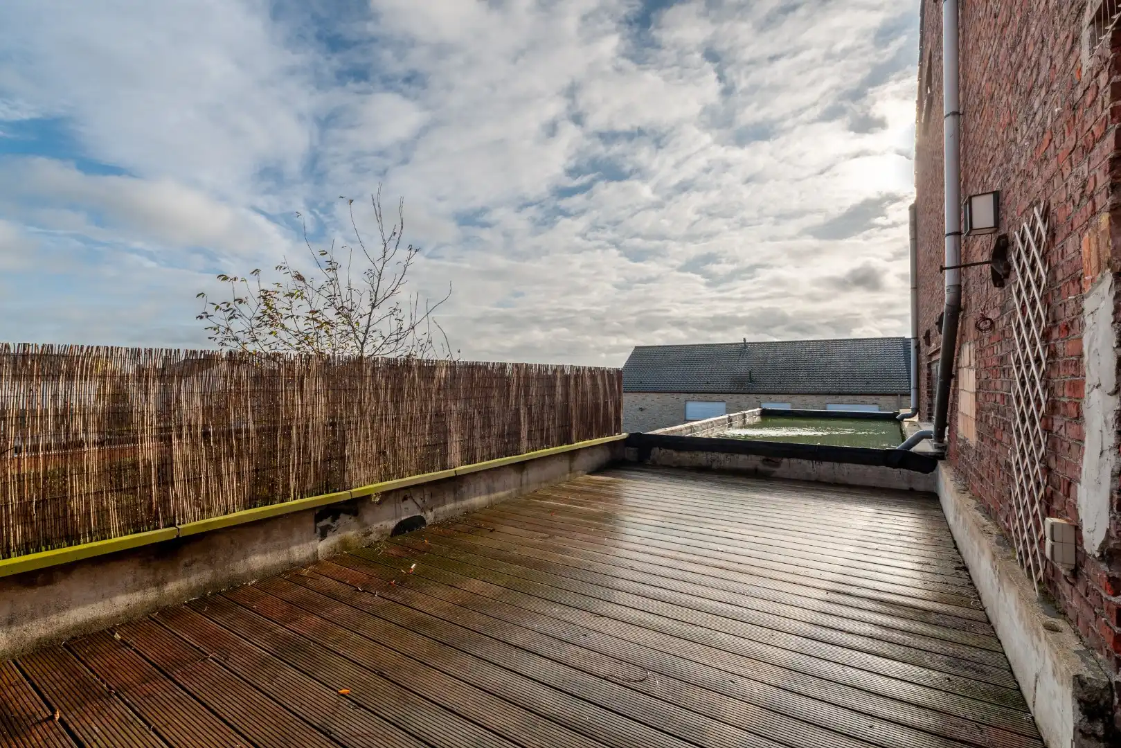 UNIEKE, KARAKTERVOLLE LOFT MET 2 TERRASSEN IN 'THE LOWER FACTORY' TE ARDOOIE foto 6