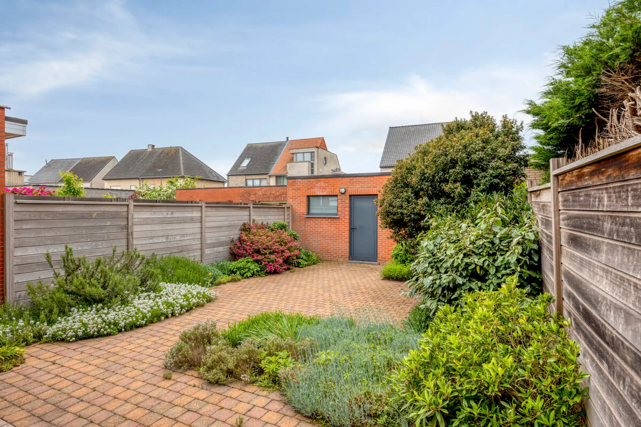 Gezellige gezinswoning met 3 kamers, tuin en dubbele garage foto 11