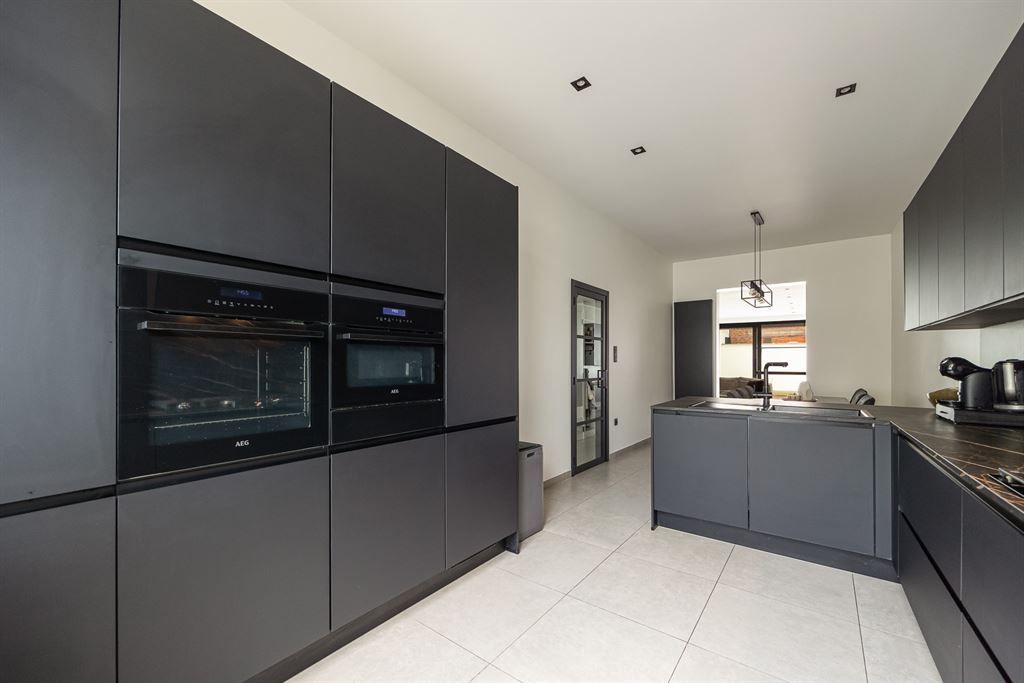 Energiezuinige woning met 4 slpk op toplocatie foto 8