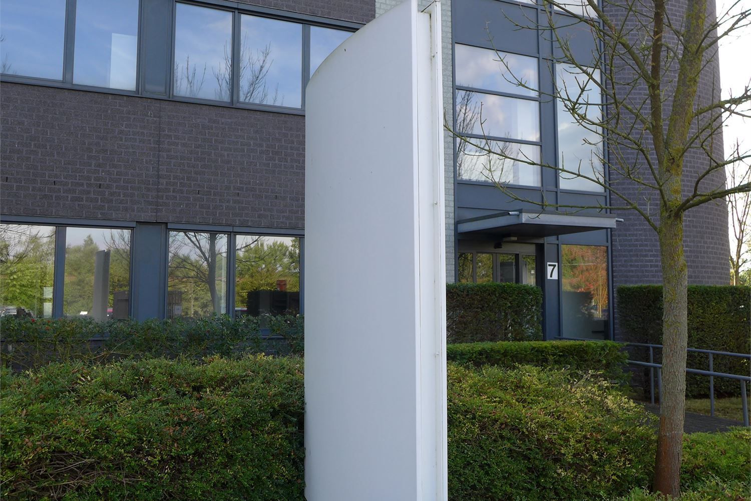 377 m² kantoren foto 5