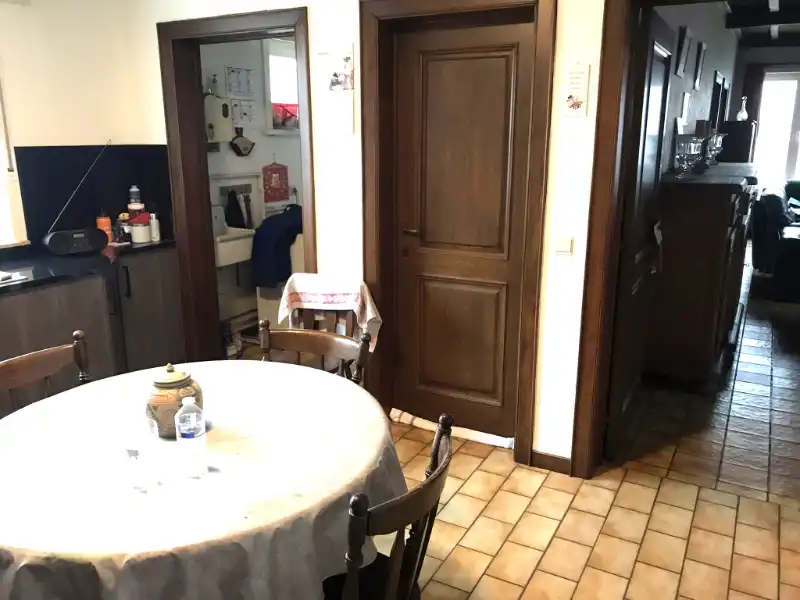 Te Grembergen : Woonst met terras en tuin - EN bijgebouw met garage- ruime parking in doodlopende straat nabij de spoorweg foto 15