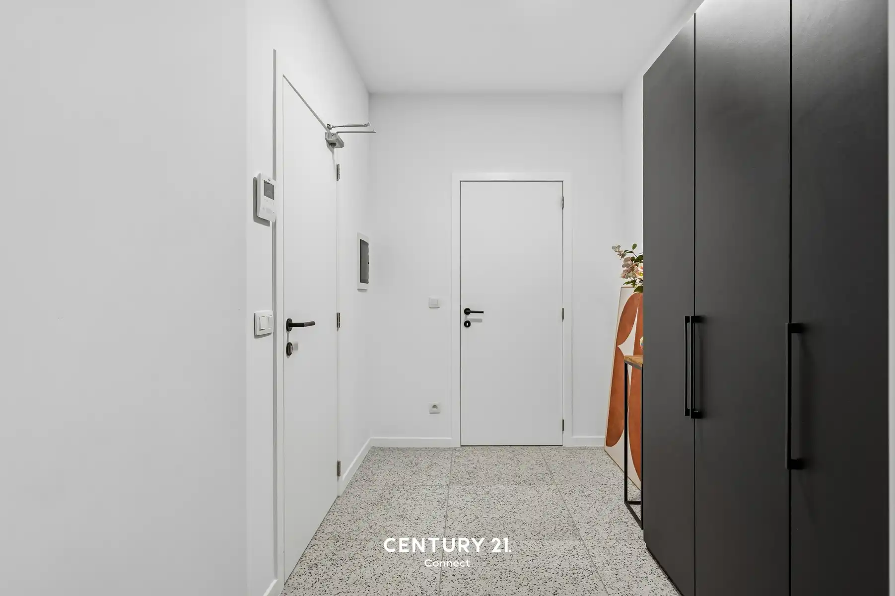 Wonen of investeren in residentie Piazza! foto 8