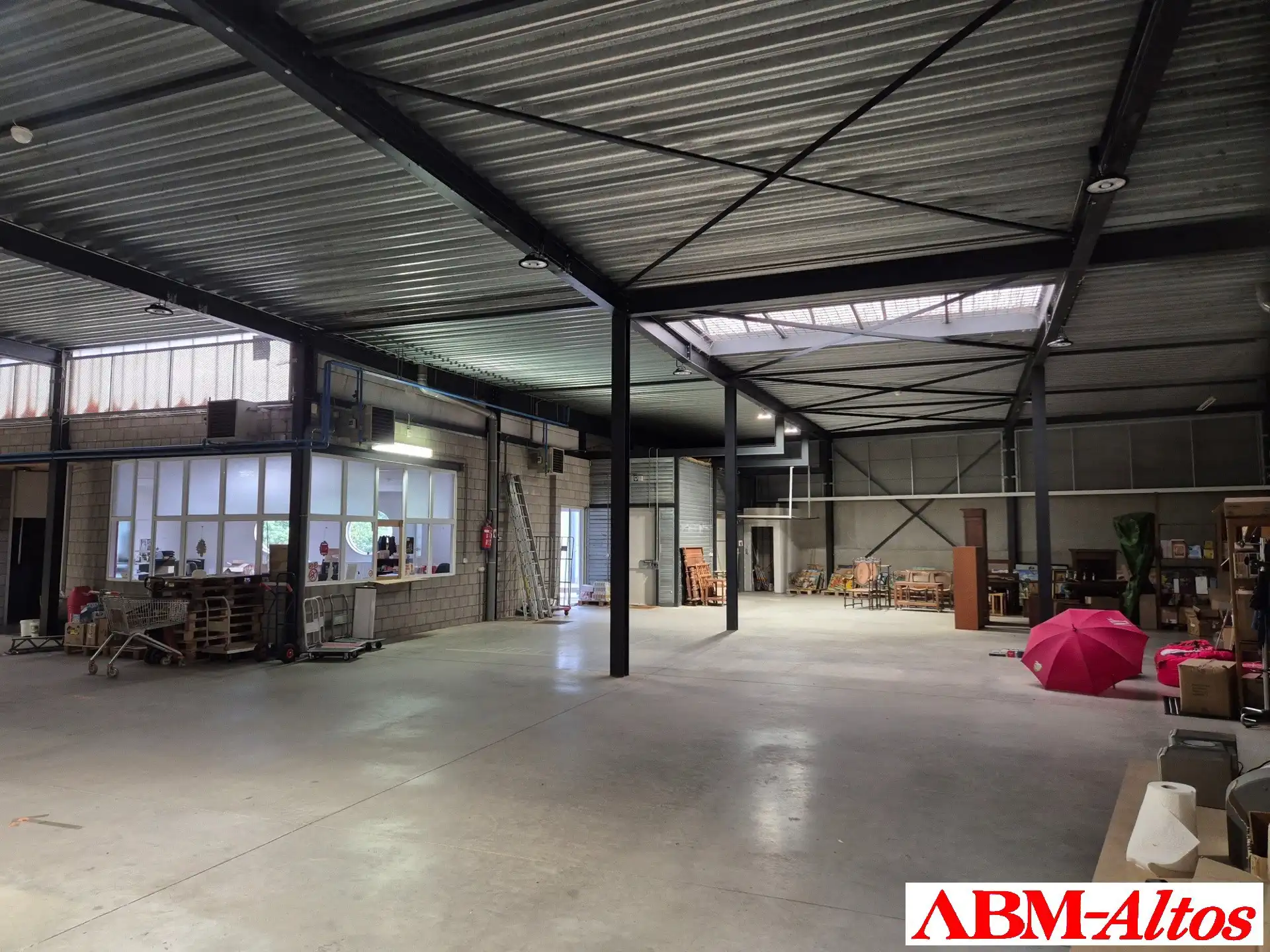 Tienen bedrijfsgebouw te koop foto 4