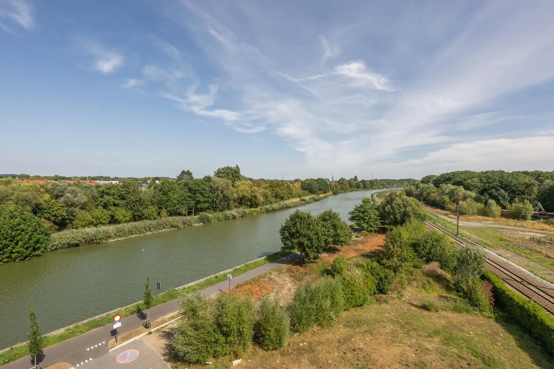 Prachtig penthouse met 3 slaapkamers en adembenemend uitzicht in Izegem foto 31