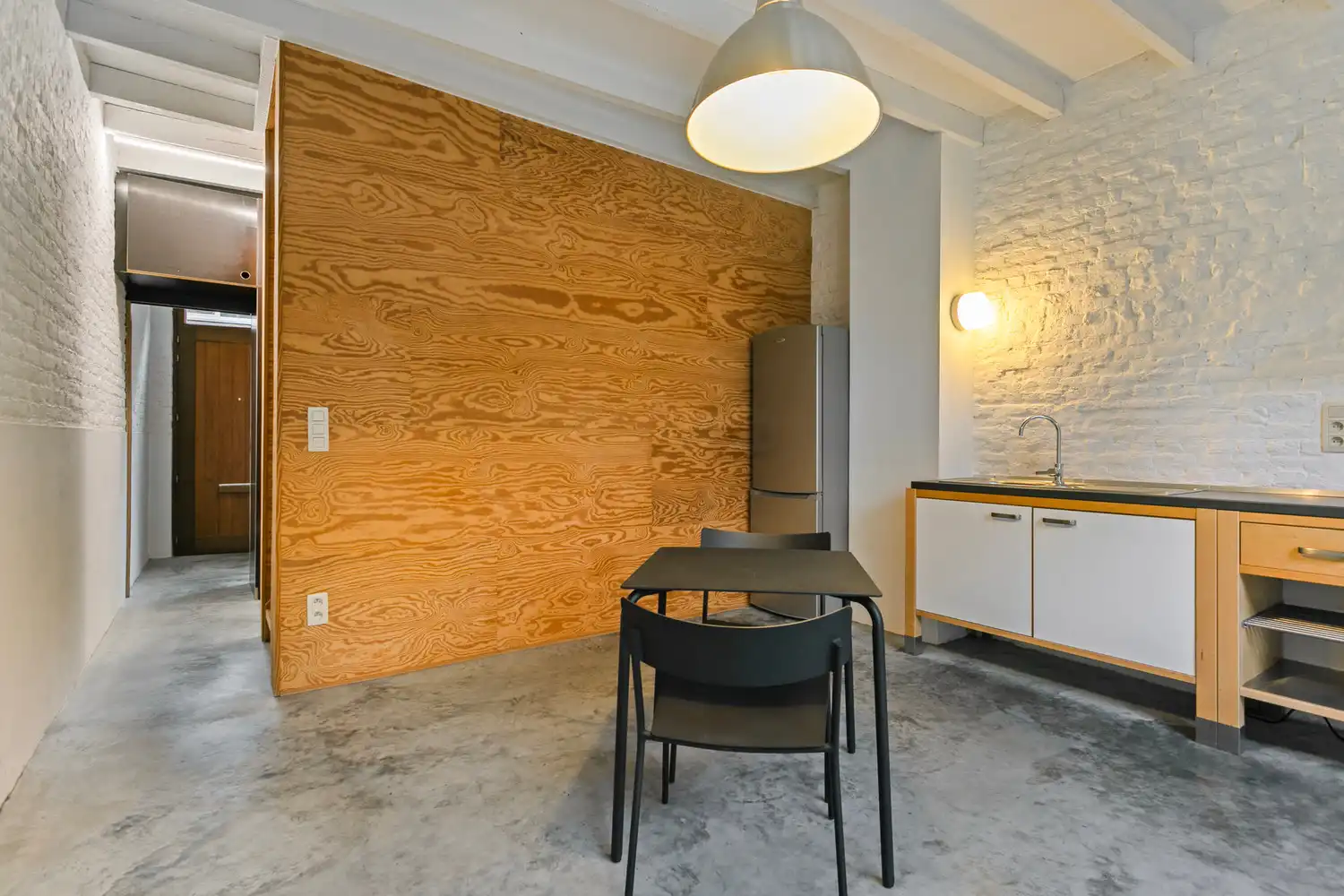 PRACHTIG GERENOVEERDE WONING MET STADSTUIN! foto 13