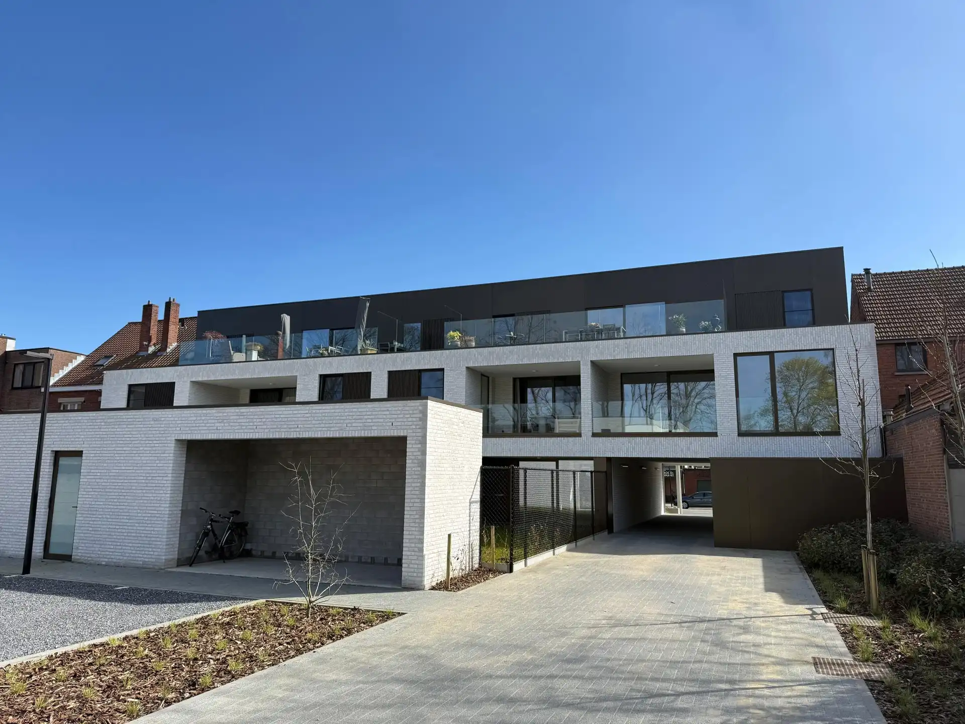 Knap en ruim (129 m²) luxeappartement met 2 slpk en  terras foto 2