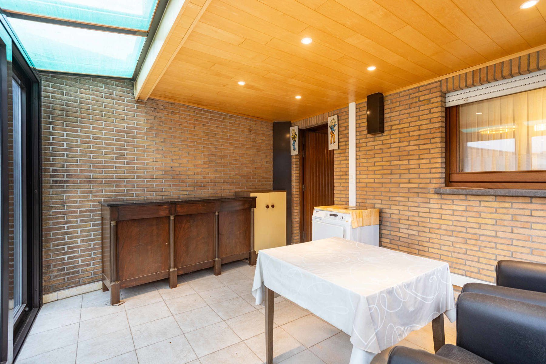 Ruime woning op toplcatie te Aalst!  foto 17