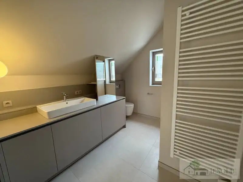 Ruime duplex met 2 slaapkamers foto 16