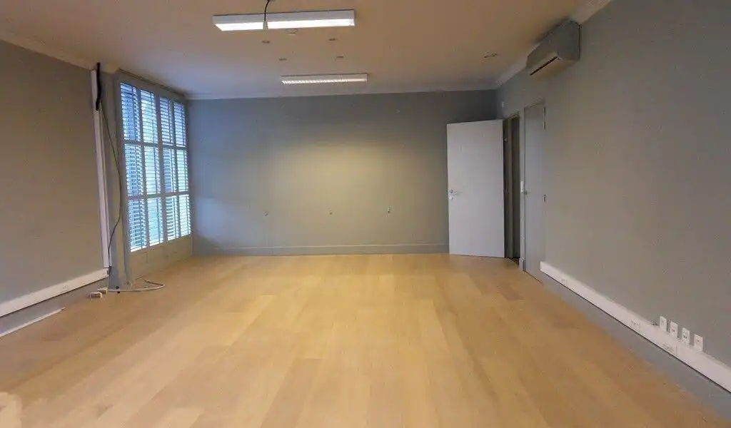 Instapklaar kantoor op wandelafstand van Sint-Pietersstation in Gent foto 14