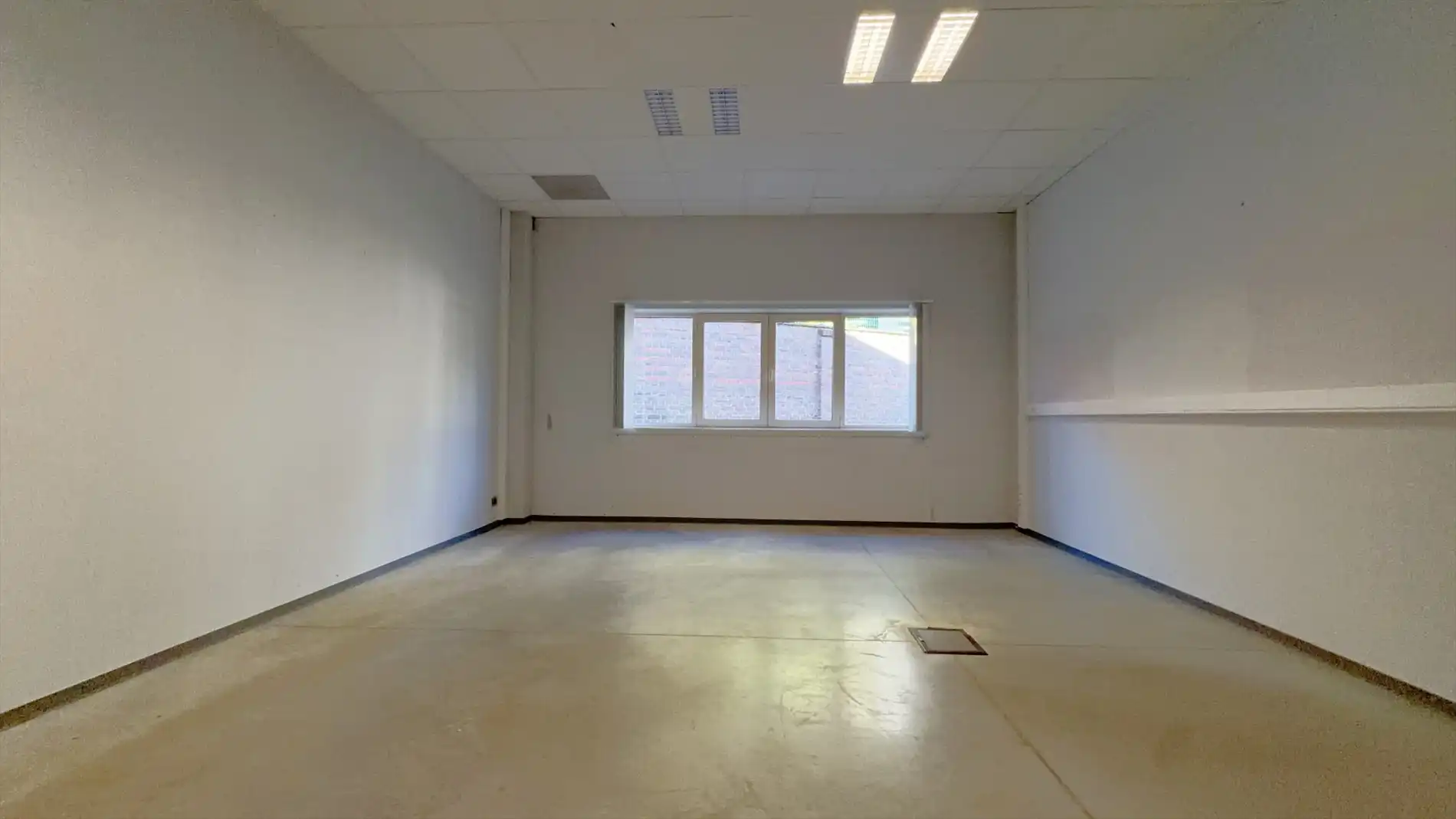 Gerenoveerde kantoorruimte te huur aan Begijnhoflaan in Gent foto 11