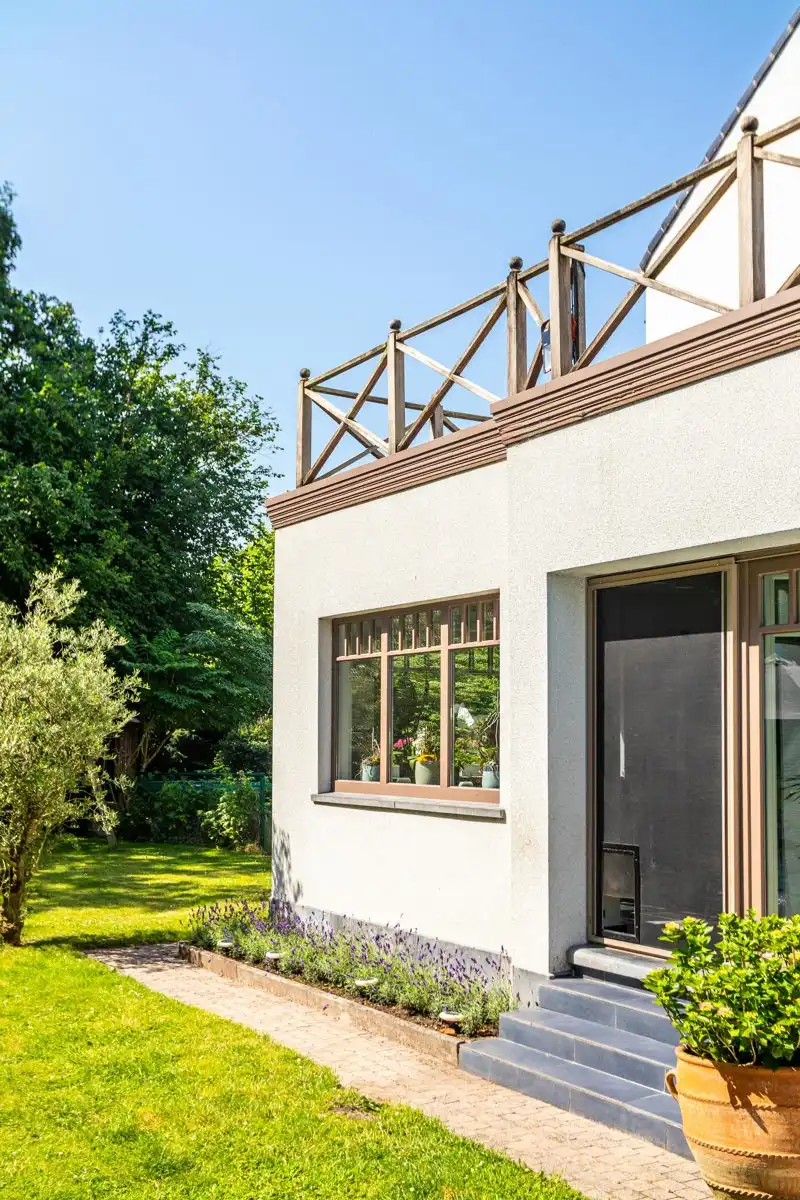 Ruime villa met zwembad en panoramische vergezichten foto 37