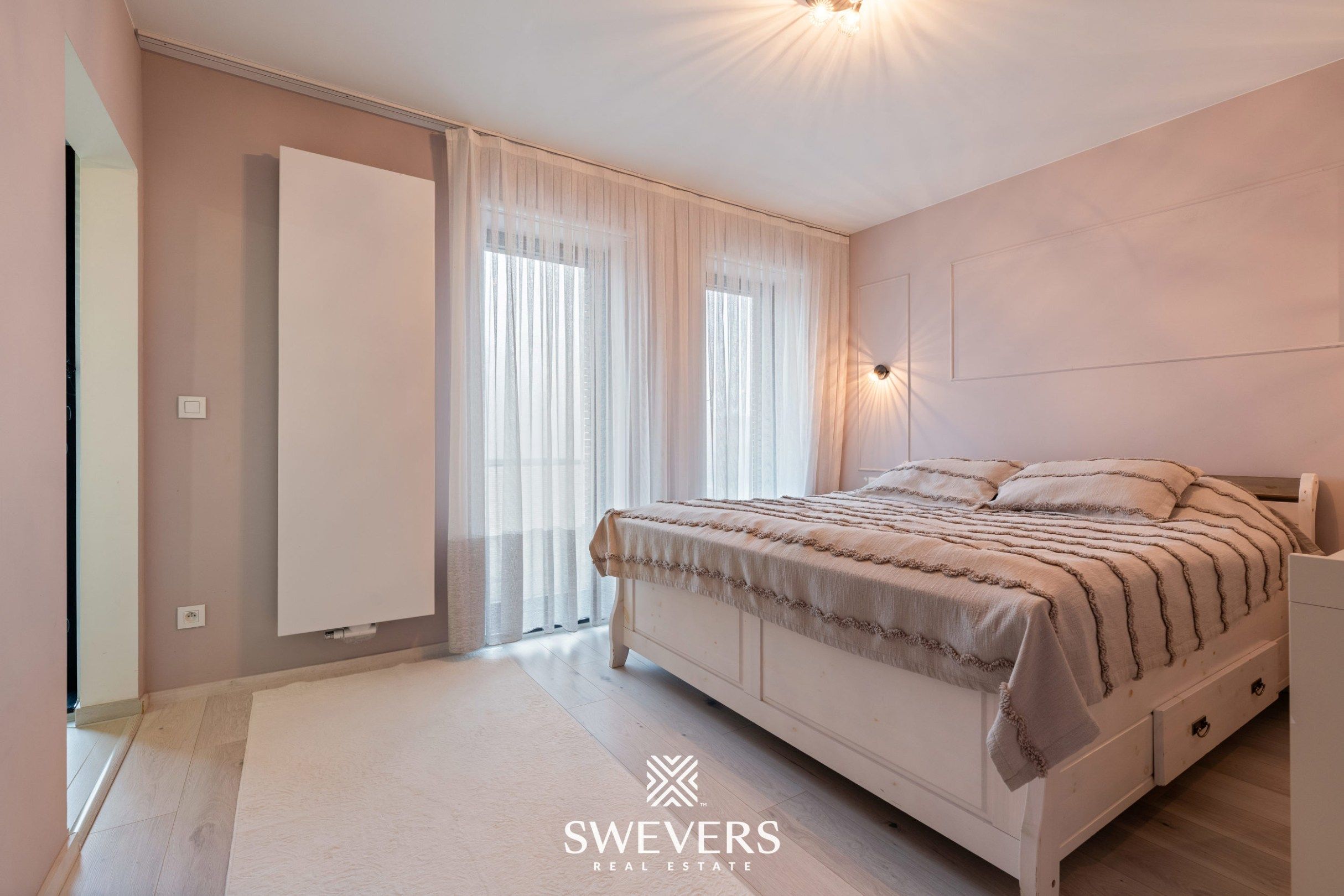 Instapklare, energiezuinige gezinswoning van 224m² te Beringen foto 14