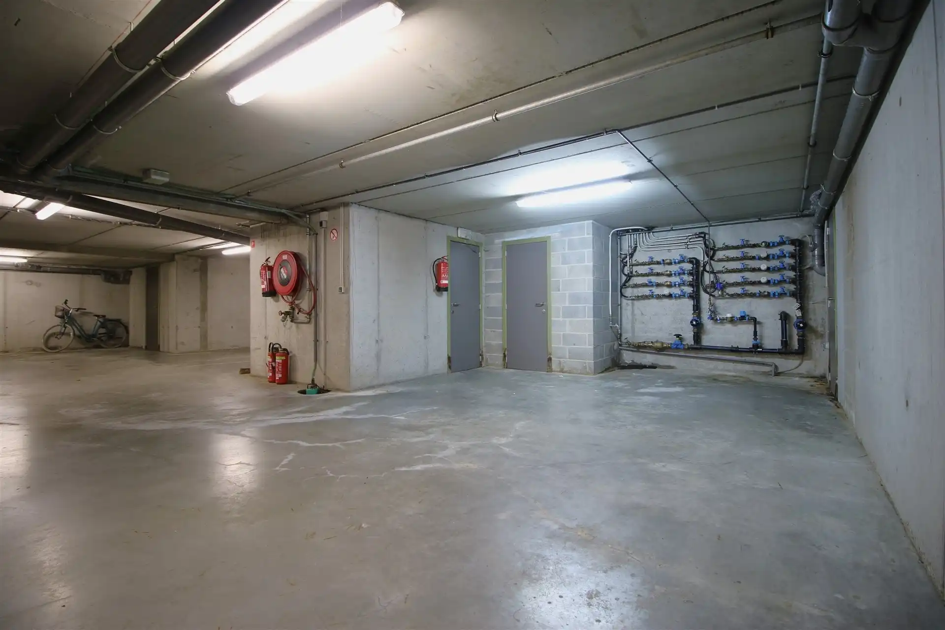 Vernieuwd éénkamerappartement in centrum Sint-Jozef foto 17