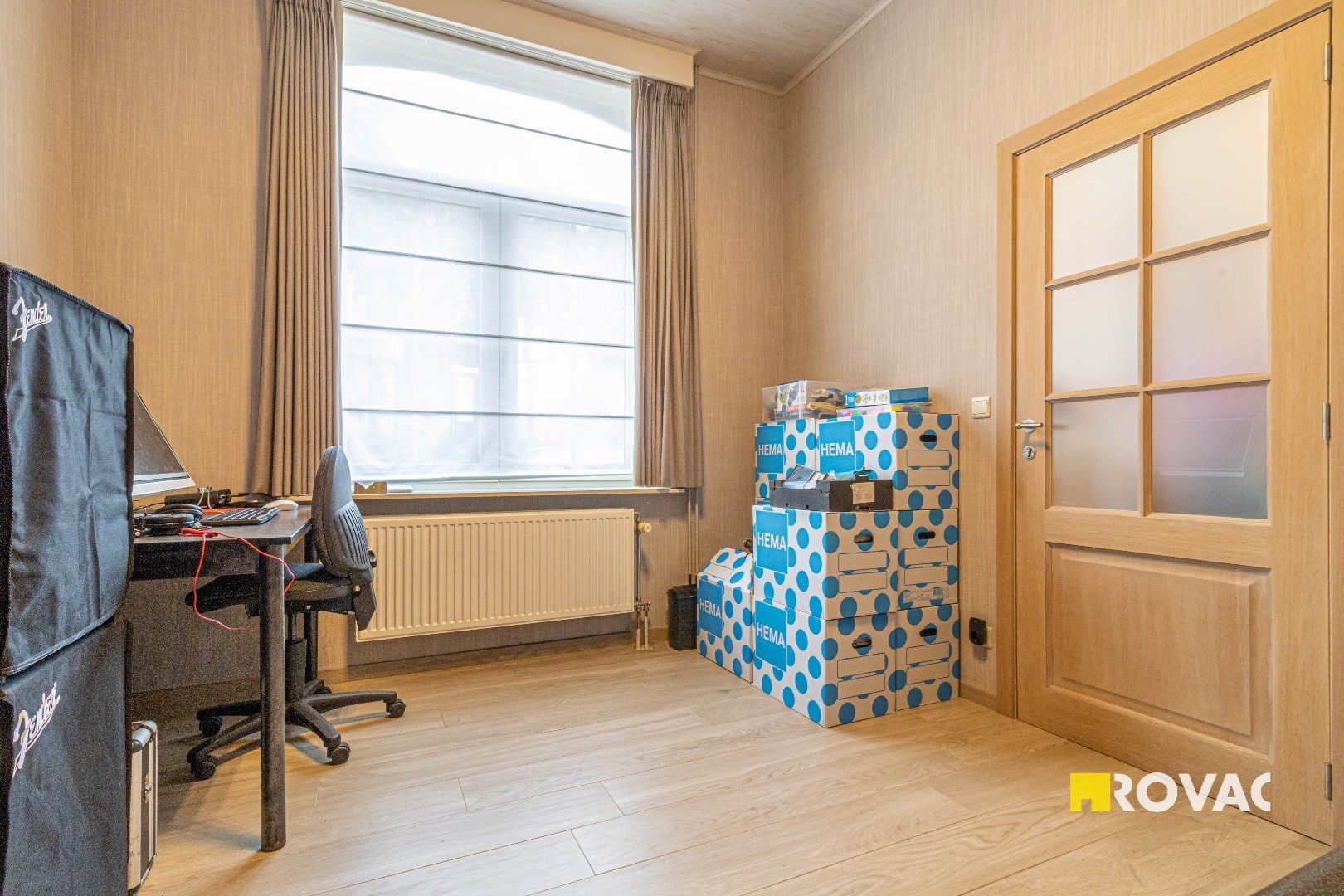Zeer leuke rijwoning met prachtige stadstuin in centrum Izegem foto 9