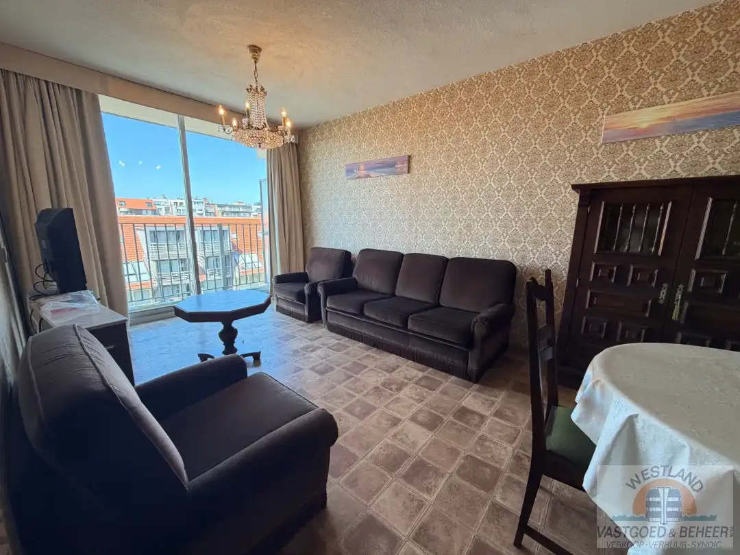 Te renoveren appartement met 1 slaapkamer foto {{pictureIndex}}