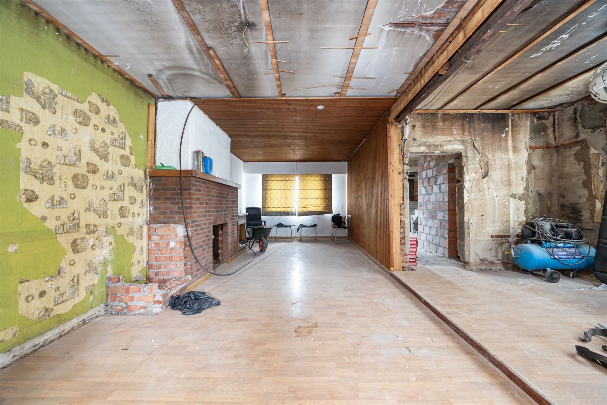Te renoveren HOB op perceel van 693m² foto 3