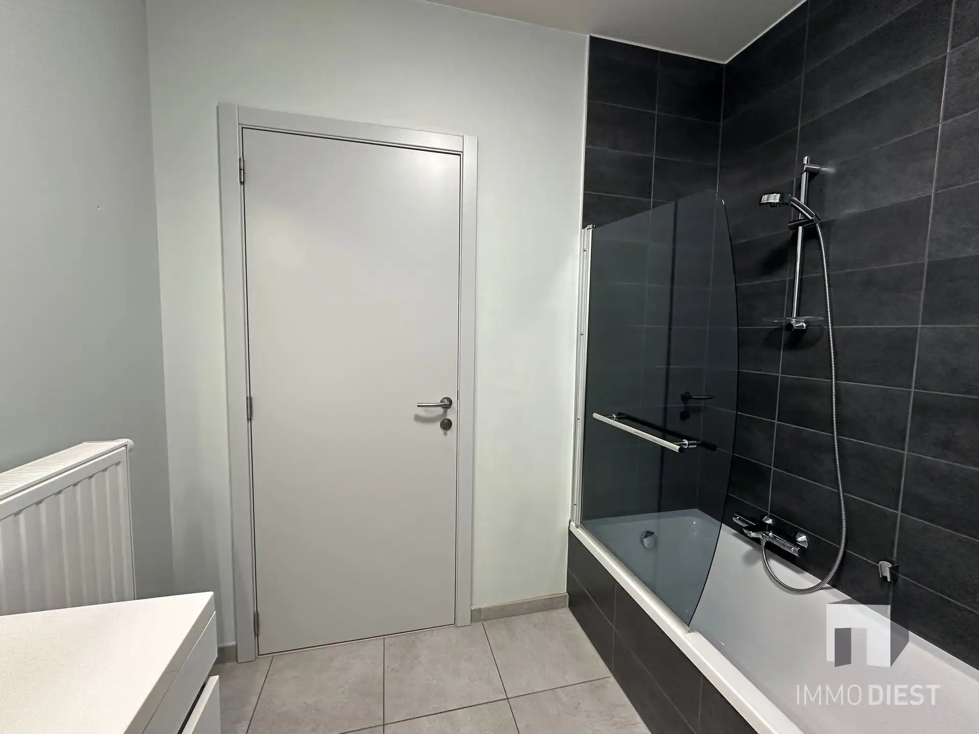 Ruim appartement met 1 slaapkamer en terras foto 23