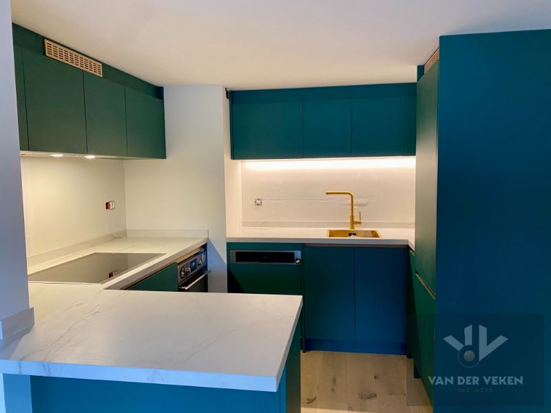 Gerenoveerd appartement met zonneterras in hartje Runkst foto 8