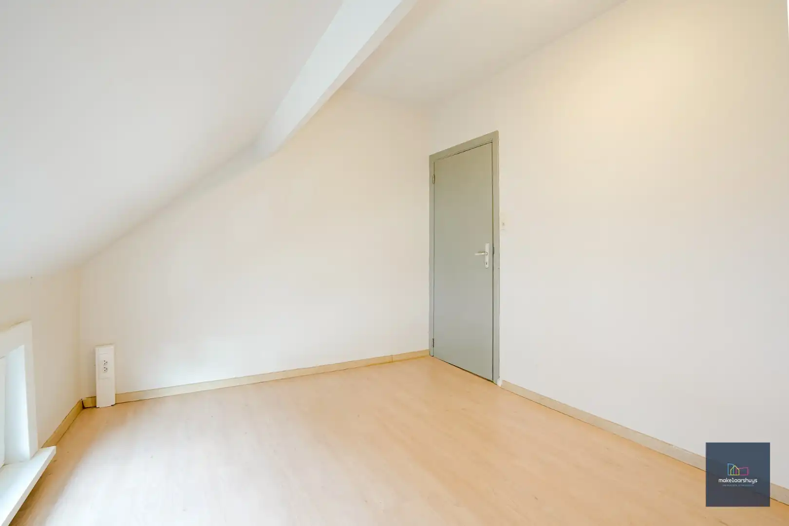 Woning met 4 slaapkamers en koer nabij centrum Gent foto 20