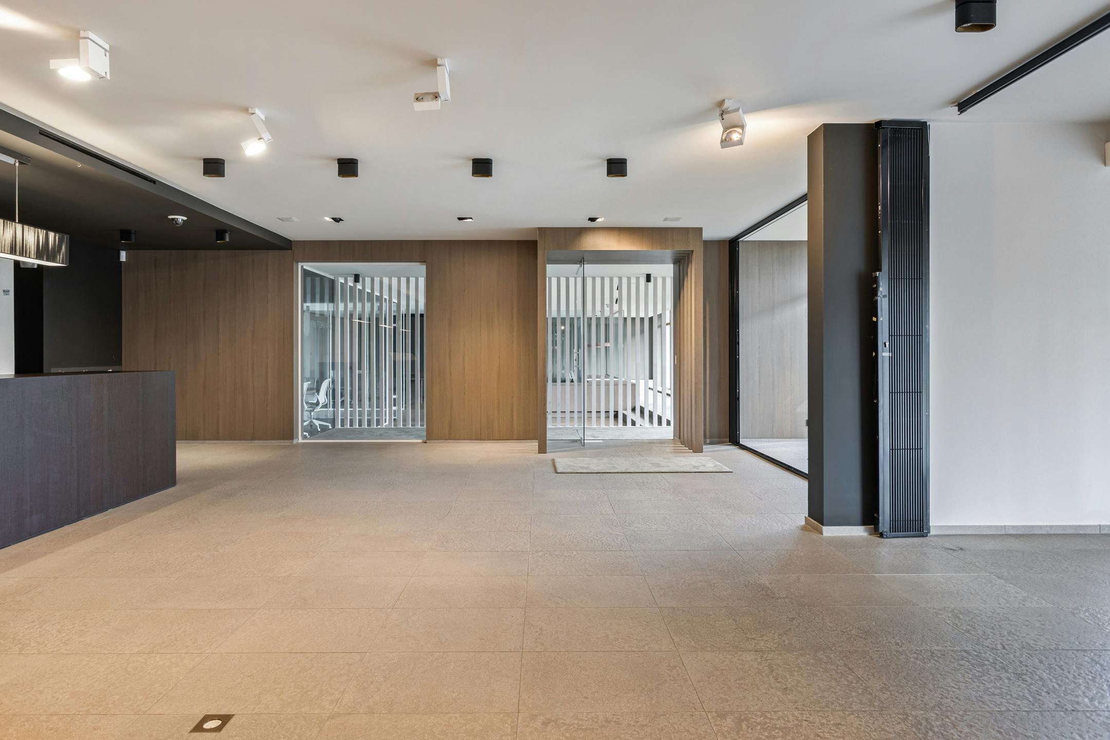 Kantoor (300 m²) Te huur te Torhoutsesteenweg, Zedelgem foto 3
