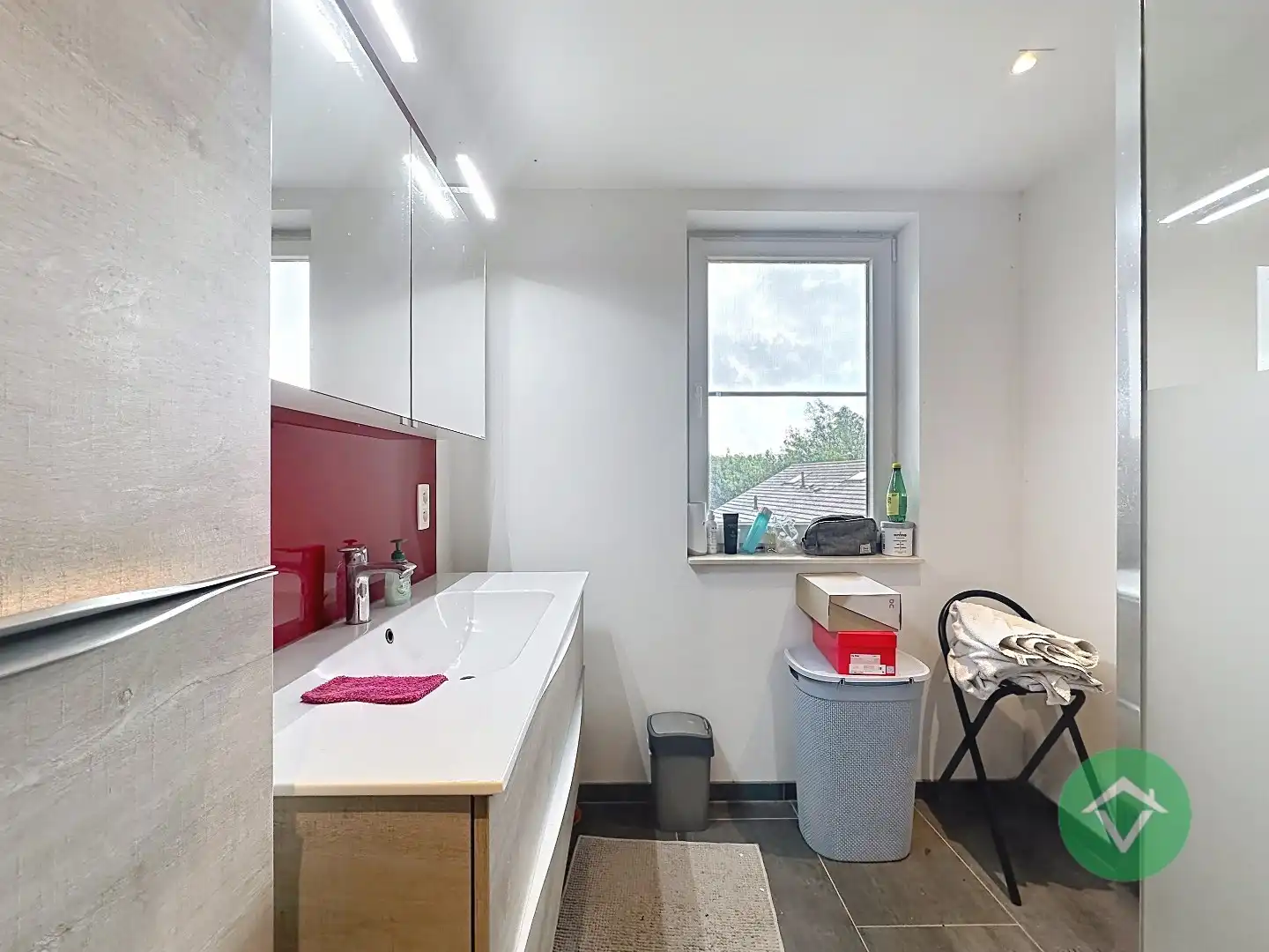 Lichtrijk appartement met garage en prachtig zicht op het park ’t Oosthof te Koekelare foto 14