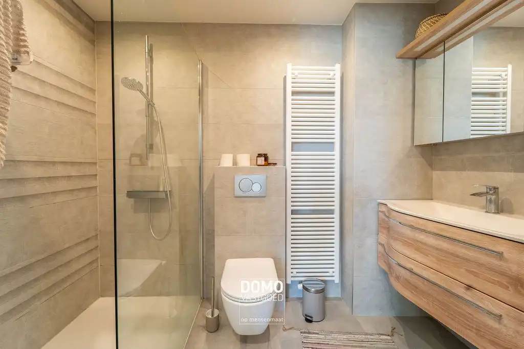 PERFECT GELEGEN RUIM APPARTEMENT IN CENTRUM HASSELT MET 3 SLAAPKAMERS, TERRAS, GARAGE EN EPC B foto 10