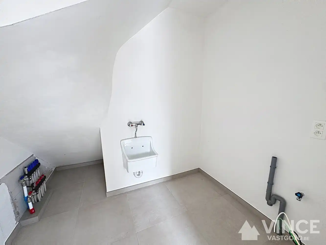 Prachtige ruime nieuwbouwwoning foto 7