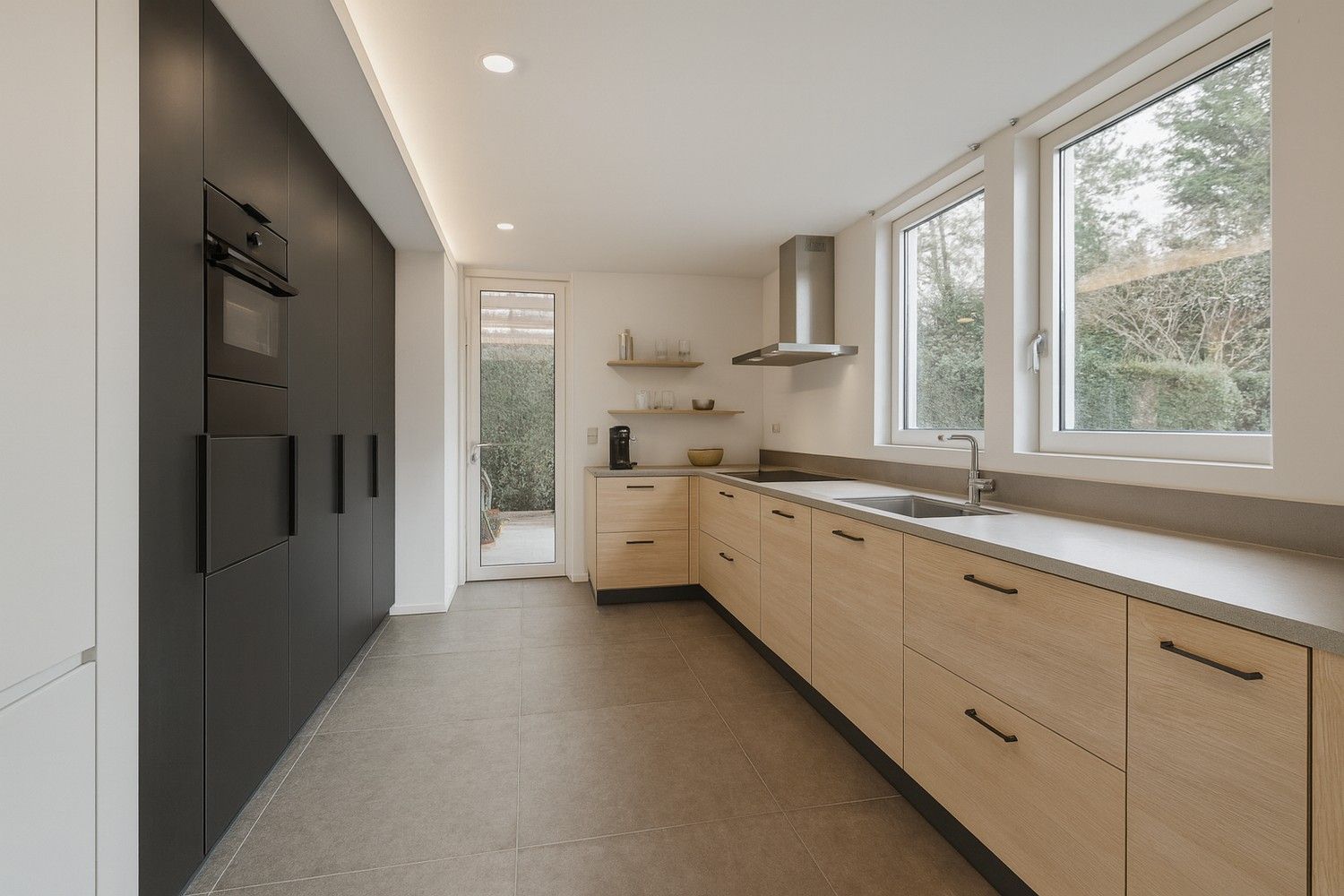 Moderne villa met ruime leefruimte, 4 slaapkamers en 2 badkamers op 13 are in gegeerde buurt Neerharen- Lanaken foto 16