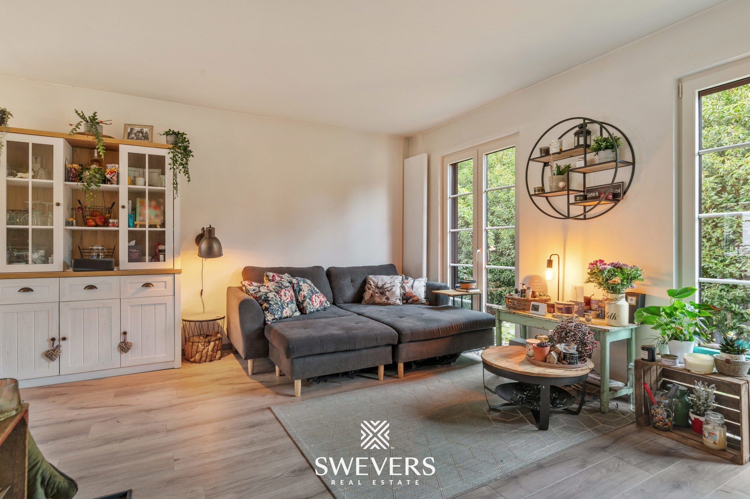 Gerenoveerde gelijkvloerse bungalow op prachtig perceel in het groen (11a 17ca) foto 3