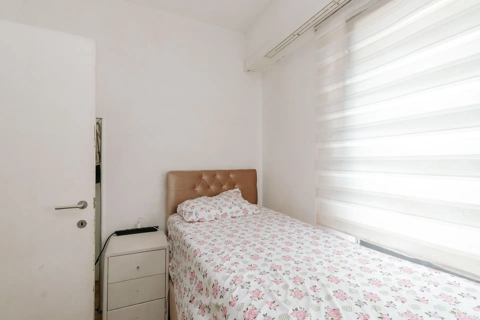Gelijkvloers te renoveren drieslaapkamer appartement foto 13