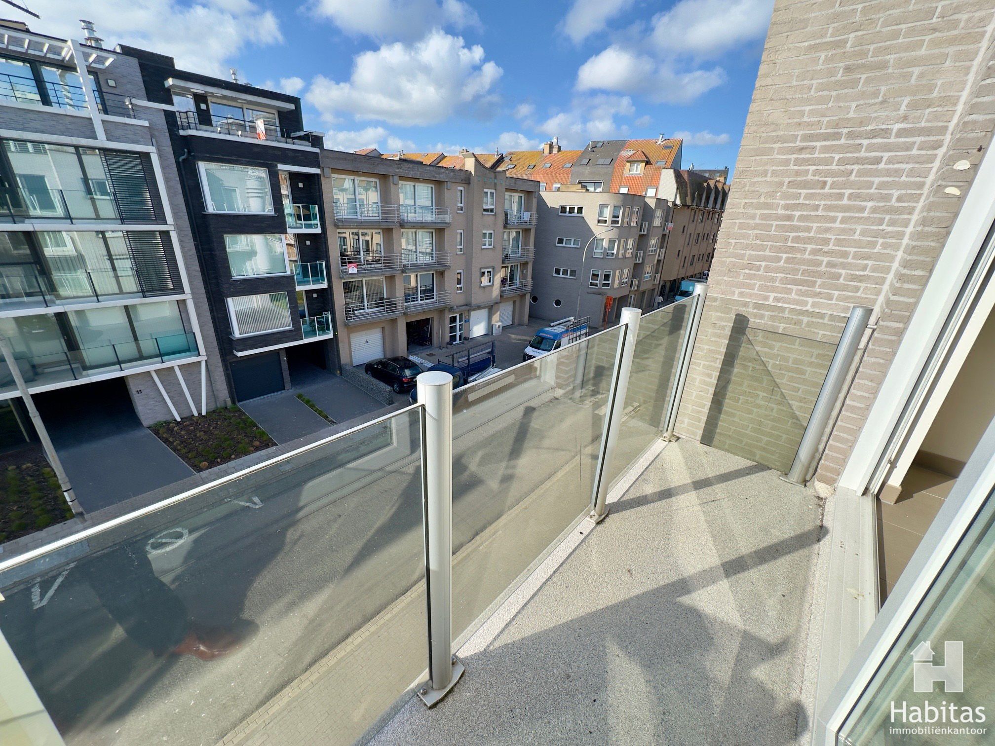 Instapklaar 2 slaapkamer appartement foto 3