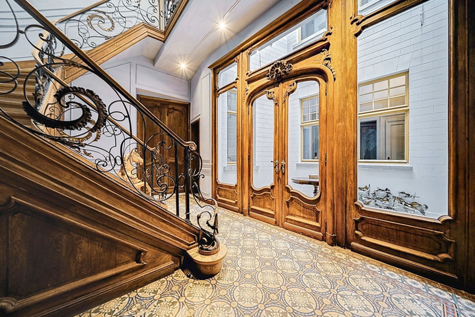 Prachtige herenwoning met tuin en garage! foto 4