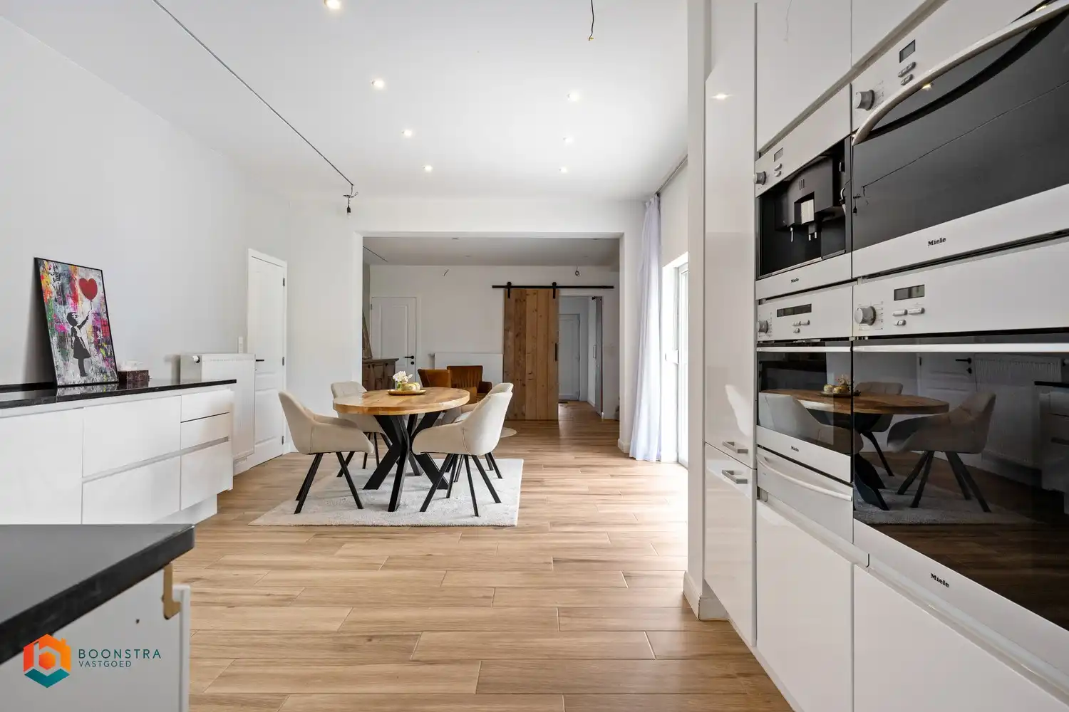 Recent gerenoveerde woning met 3 slpkrs en tuin foto 12