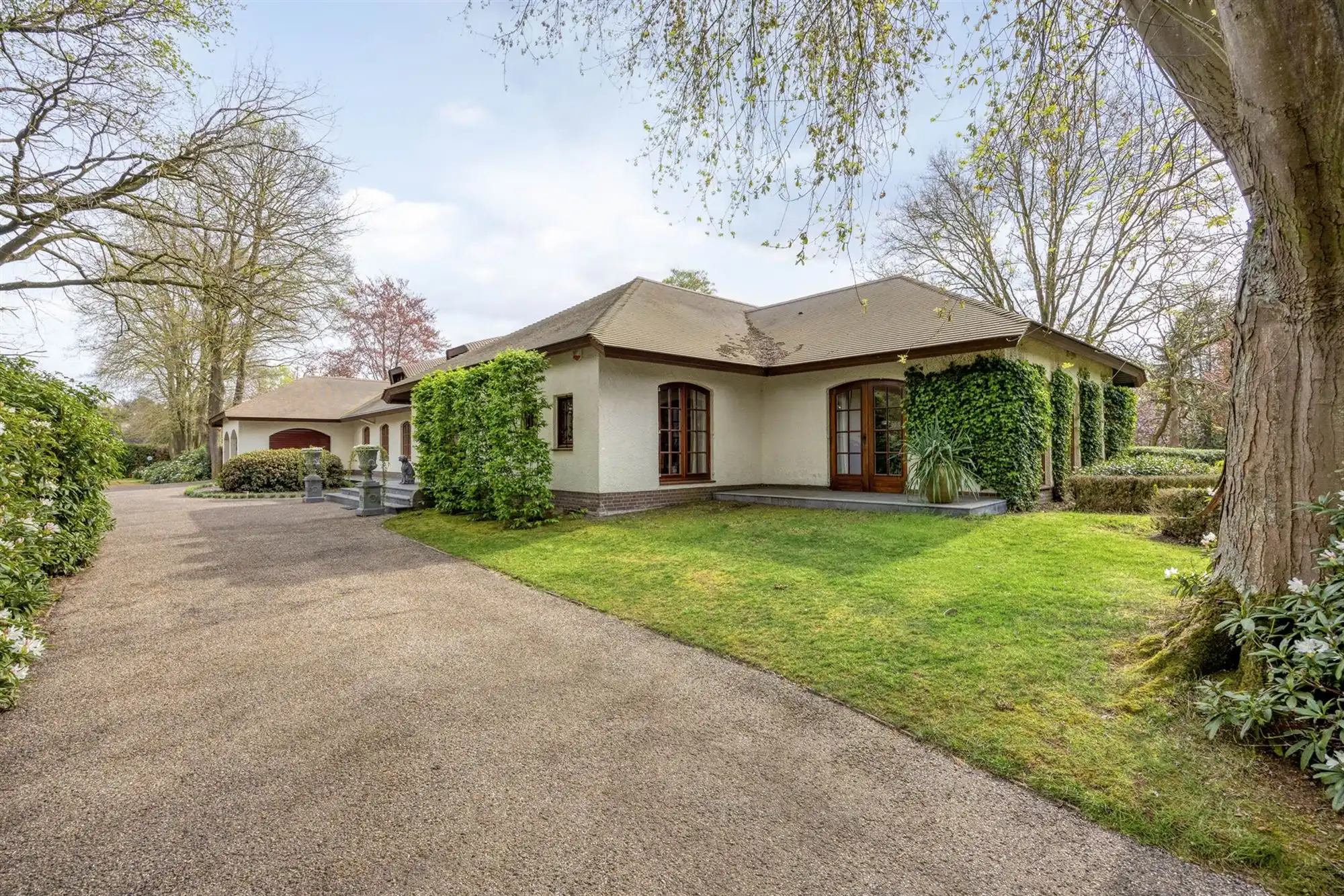 Exclusief landgoed met allure op parkdomein in Pelt foto 2